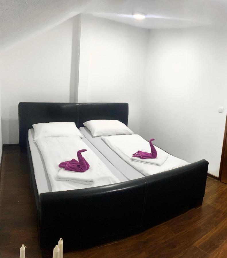 Modern Apartment Brčko Eksteriør billede