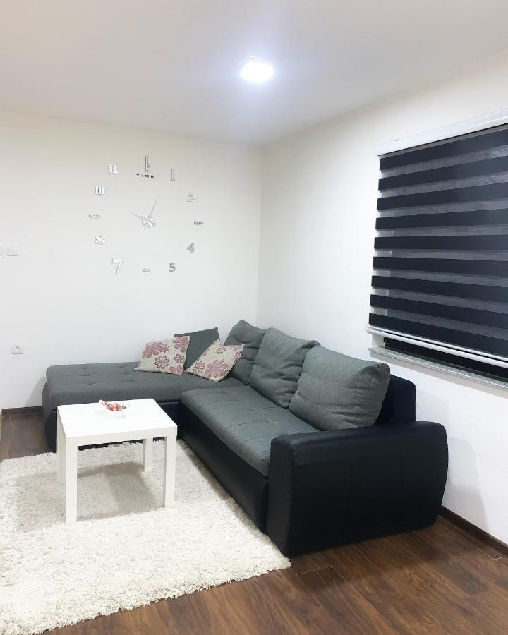 Modern Apartment Brčko Eksteriør billede