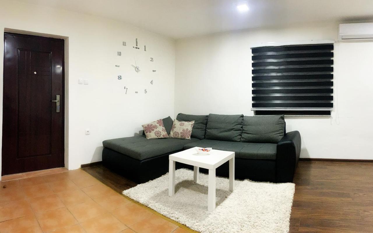 Modern Apartment Brčko Eksteriør billede
